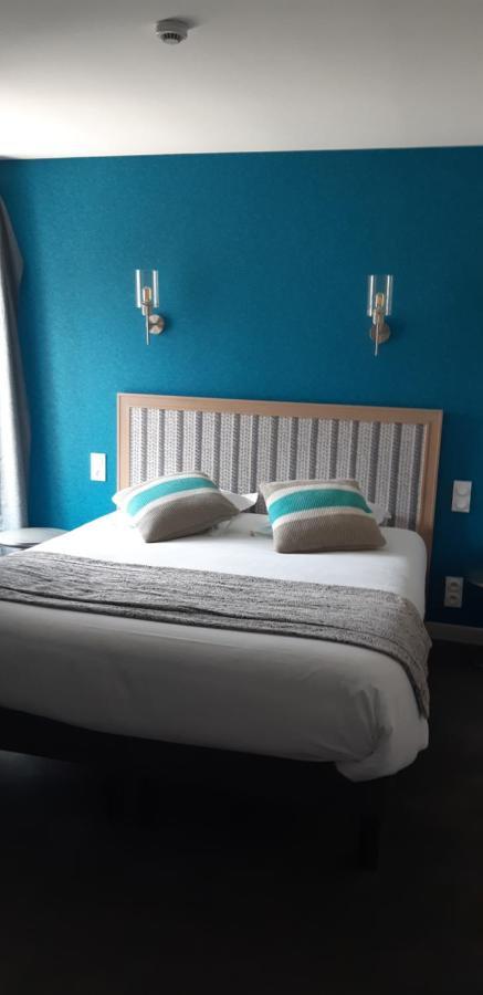 Logis Hotel Le Grand Cerf Ernee Luaran gambar